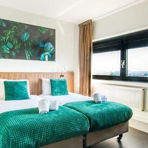 Zimmer mit zwei Einzelbetten