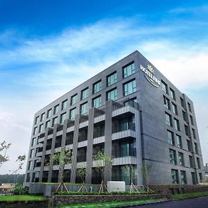 Hotel Fine
